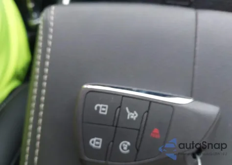 2026 GMC Terrain Fwd Elevation z USA, uszkodzony, nr VIN 3GKALMEG3TL221838